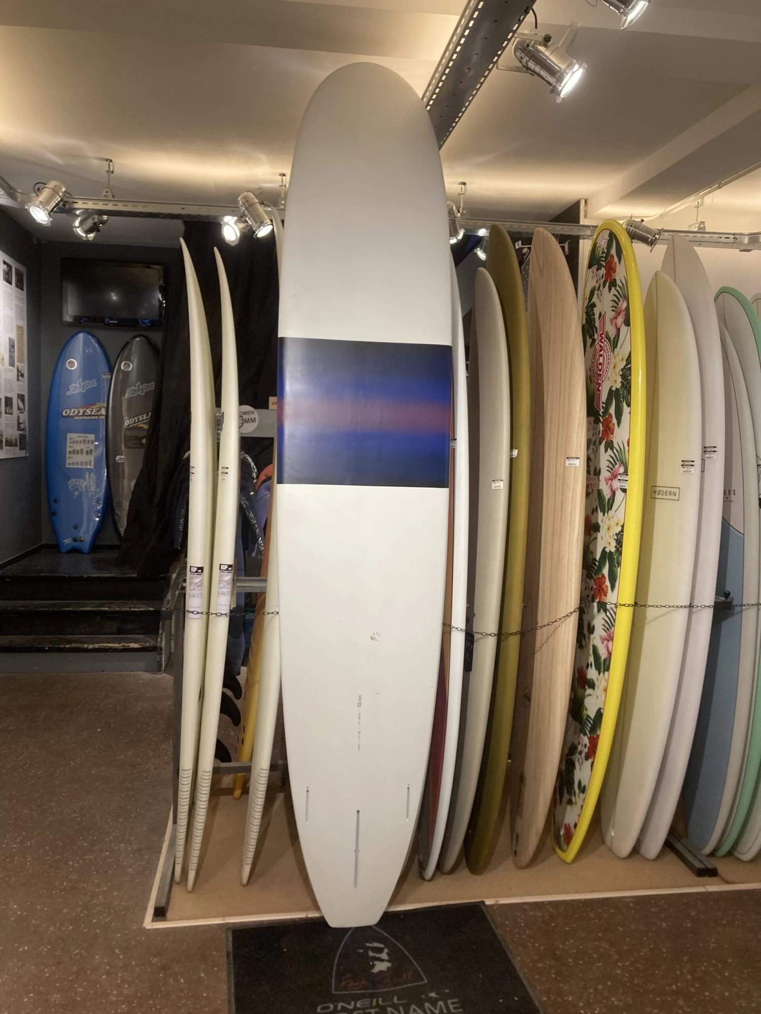 USED EPS TORQ 9’1 LONGBOARD 9’6 X 23 1/2 X 3 1/4 X 99L 2 USED EPS TORQ 9’1 LONGBOARD 9’6 X 23 1/2 X 3 1/4 X 99L - Image 2