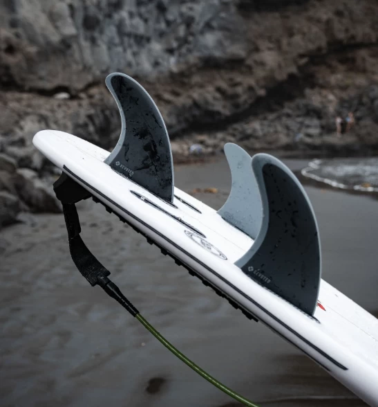 DEVOTED – FCS Thruster Fibreglass Fin Set 2 DEVOTED – FCS Thruster Fibreglass Fin Set - Image 2