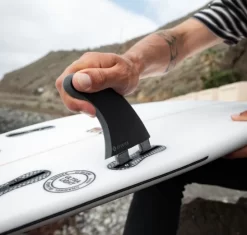 DEVOTED – FCS Thruster Fibreglass Fin Set 6 DEVOTED – FCS Thruster Fibreglass Fin Set -Surf Series Store Schermafbeelding 2024 10 12 om 10.13.01