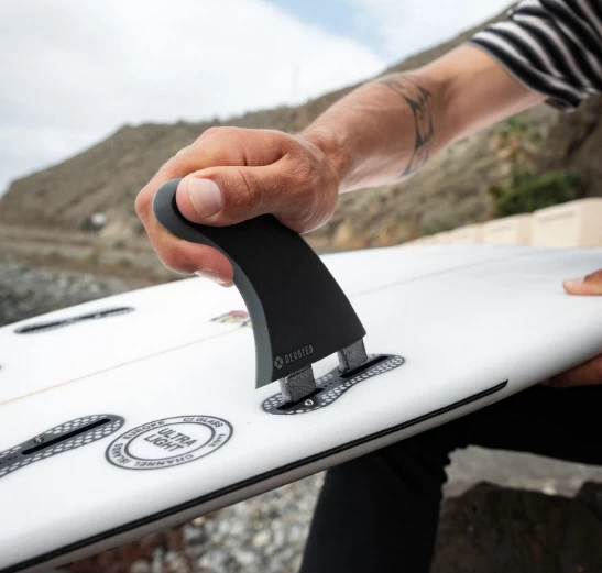 DEVOTED – FCS Thruster Fibreglass Fin Set 3 DEVOTED – FCS Thruster Fibreglass Fin Set - Image 3