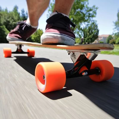 Skateboard – Privé Les 2 Skateboard – Privé Les - Image 2