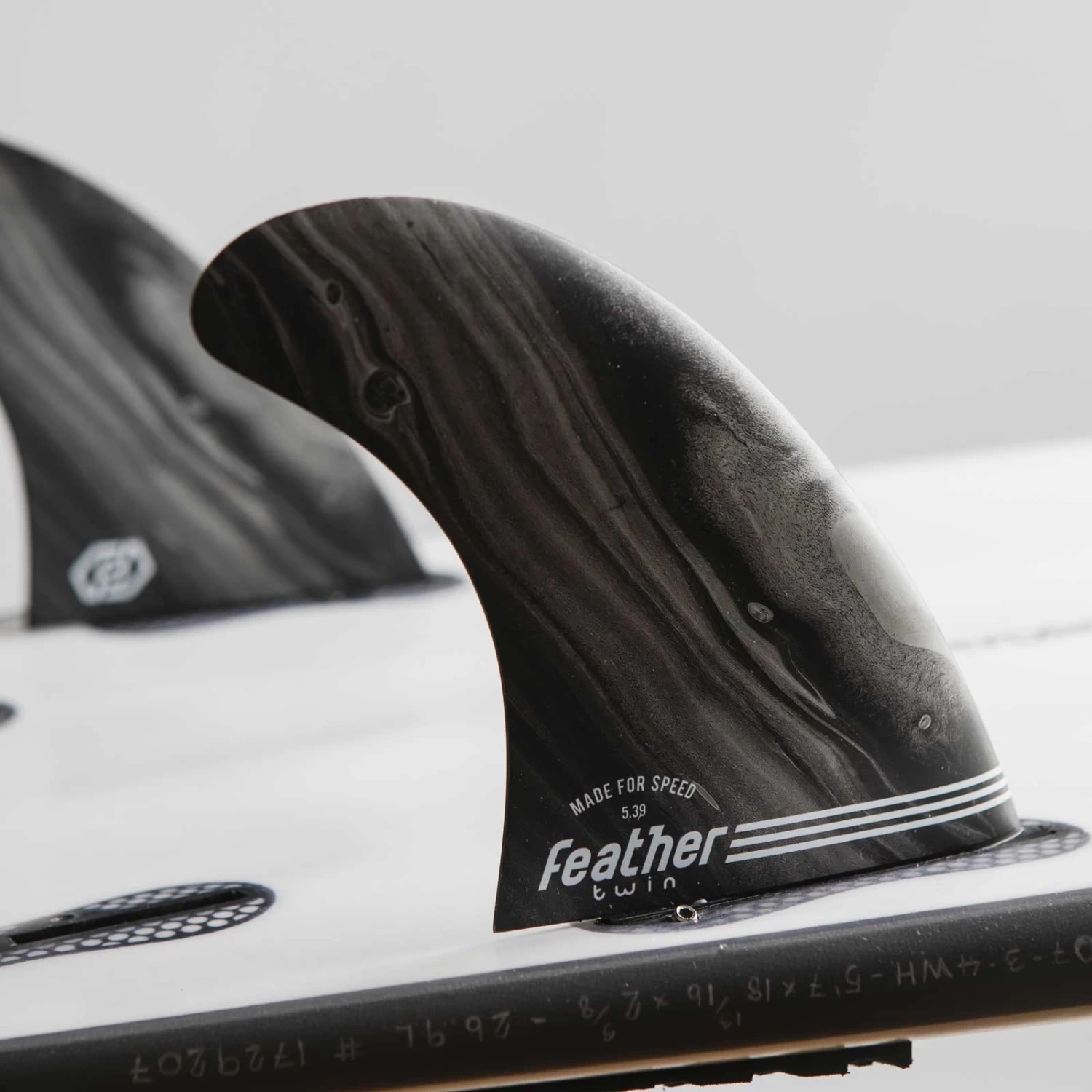 Feather Fins – Twin – Single Tab- Black 2 Feather Fins – Twin – Single Tab- Black - Image 2